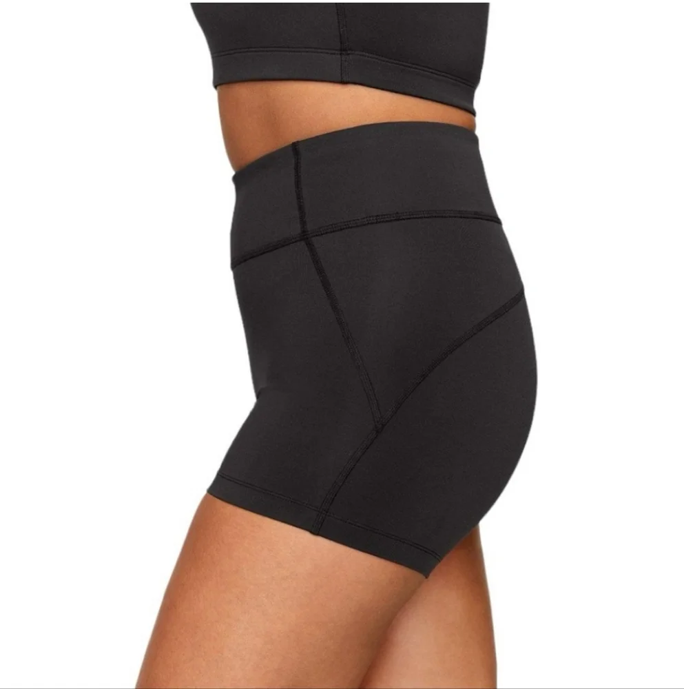 NWT Outdoor Voices Flex 3.5